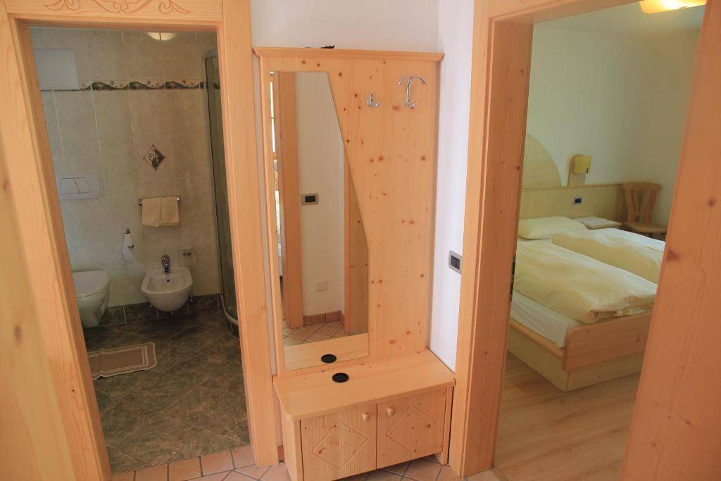 באדיה Hotel Cavallino מראה חיצוני תמונה